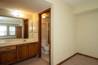 427 Harper Ave in Auburn, AL - Foto de edificio - Building Photo