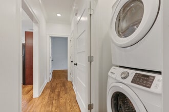2825 Pauger St in New Orleans, LA - Building Photo - Building Photo