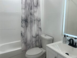 10914 SW 181st Ter in Miami, FL - Building Photo - Building Photo