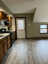 302 Iron Alley in Slatington, PA - Building Photo - Building Photo