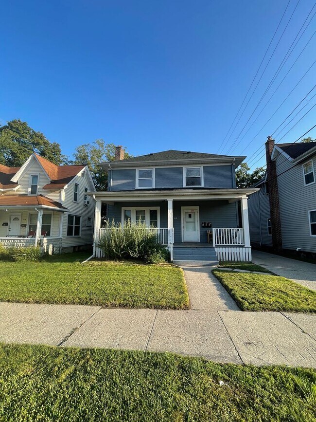 property at 416 Pearl St