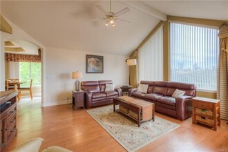 5793 Acorn Ridge Dr in Paradise, CA - Building Photo - Building Photo