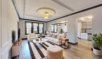 The Saum & Hutcheson Arms in St. Louis, MO - Building Photo