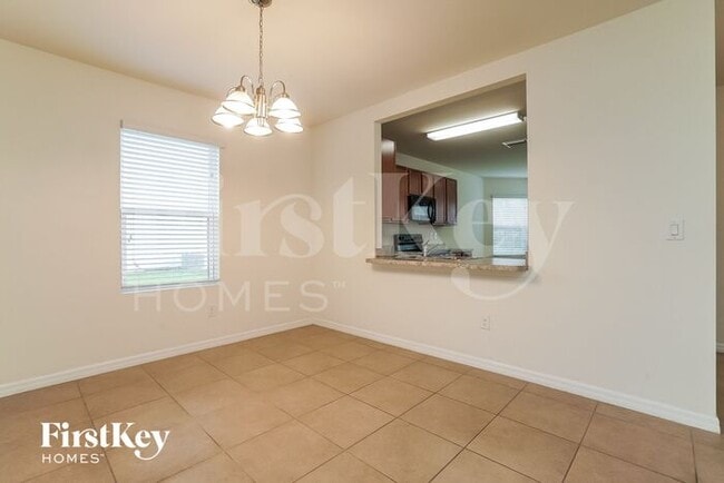 604 SW 6th Ave in Cape Coral, FL - Building Photo - Building Photo