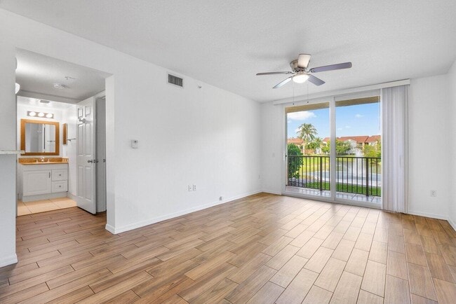 property at 106 Villa Cir