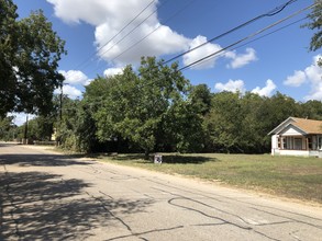 Little Aspen in Waco, TX - Building Photo - Building Photo