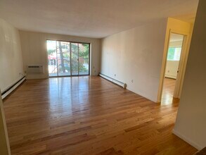 36 Bellvista Rd, Unit 31 in Boston, MA - Building Photo - Building Photo