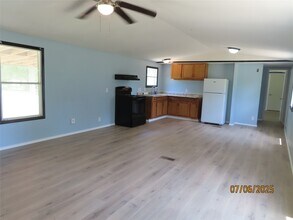 217 Co Rd 438 in Dayton, TX - Building Photo - Building Photo