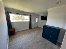 3526 Sanford St in Concord, CA - Building Photo