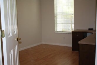 9115 Pinebreeze Dr in Riverview, FL - Building Photo - Building Photo