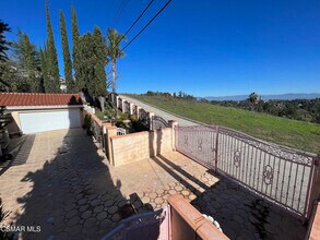 4613 Reforma Rd in Los Angeles, CA - Building Photo - Building Photo
