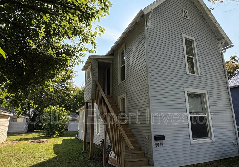 733 2nd St in Huntington, IN - Foto de edificio