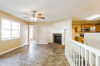 1812 Molly Ln in Birmingham, AL - Building Photo - Building Photo