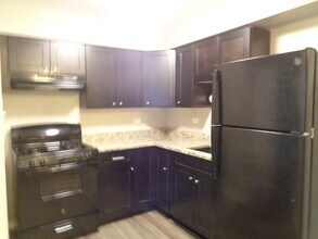 5720 108th St in Chicago Ridge, IL - Building Photo - Building Photo