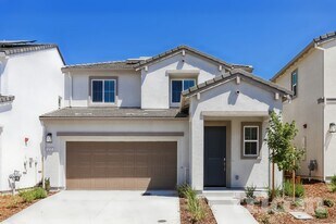 1205 Victorian St in Lincoln, CA - Building Photo