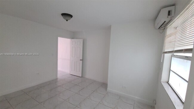 2015 NW 6th Pl in Miami, FL - Building Photo - Building Photo