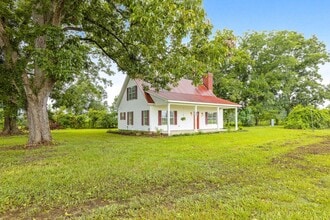 470 Ward Rd in Chipley, FL - Building Photo - Building Photo