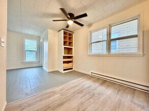 123 S Michigan St in Lakeville, IN - Building Photo - Building Photo