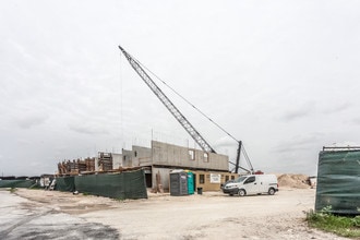 Keys Crossing in Homestead, FL - Building Photo - Building Photo