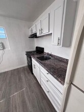 2131 Washington St NE in Palm Bay, FL - Building Photo - Building Photo