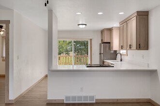 705-707 Cardinal Ave in Rockland, WI - Building Photo - Building Photo