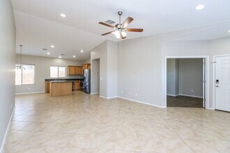 2694 E Hickory St in Gilbert, AZ - Building Photo - Building Photo