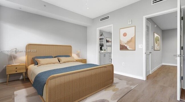 3335 Thomas Ave in Miami, FL - Building Photo - Building Photo
