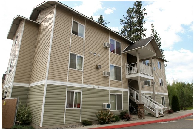 Boulder Apartments in Cheney, WA - Building Photo - Building Photo