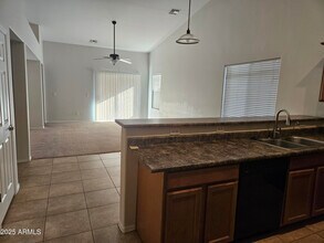 41187 W Bravo Dr in Maricopa, AZ - Building Photo - Building Photo