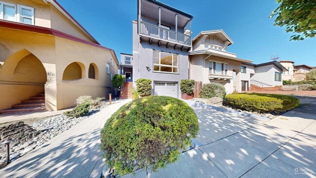154 Merced Ave