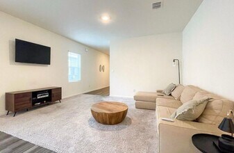 511 Redfish Ln in Hutto, TX - Building Photo - Building Photo