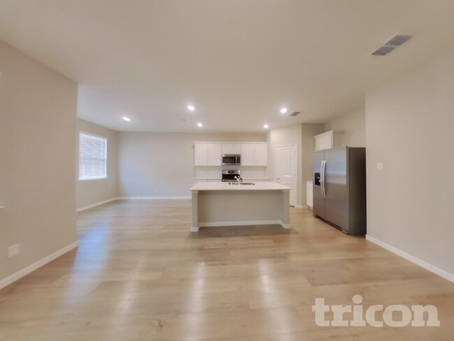 260 Jenkinson Dr in Fate, TX - Foto de edificio - Building Photo