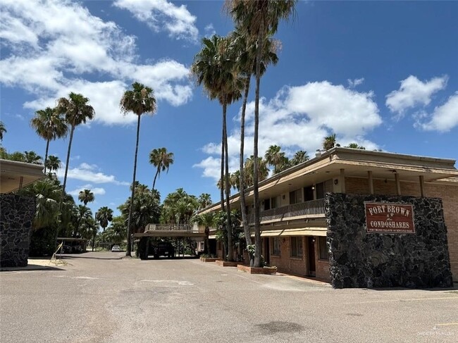 property at 9 E Ringgold St