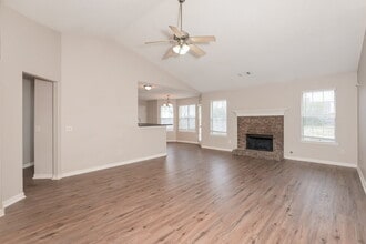 75 Pinkston Farm Rd in Winder, GA - Foto de edificio - Building Photo