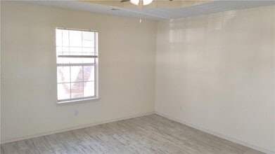 44 Holly Dr in Bentonville, AR - Building Photo - Building Photo