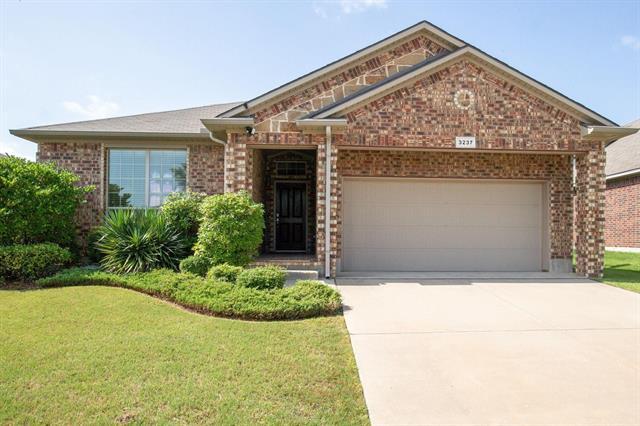property at 3237 Buckthorn Ln