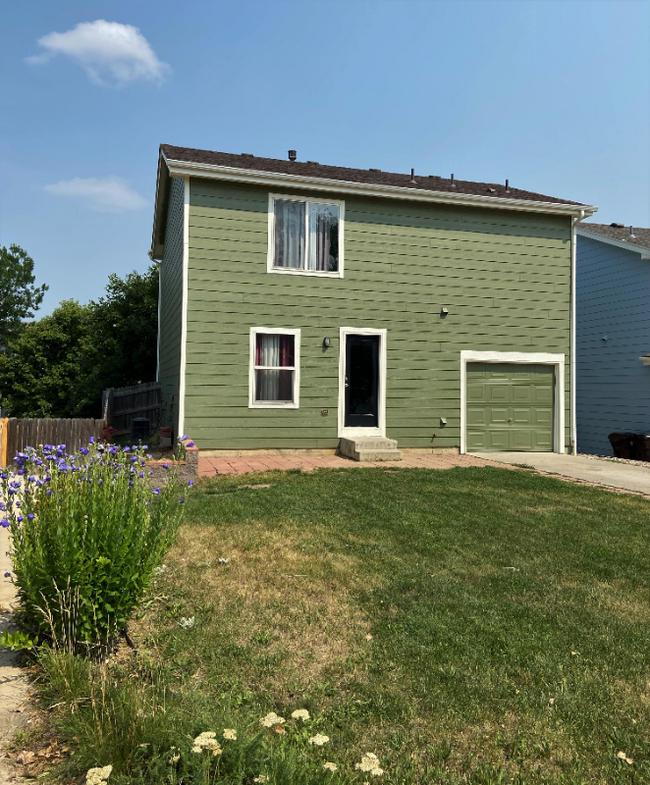 6809 Colony Hills Ln in Fort Collins, CO - Foto de edificio - Building Photo