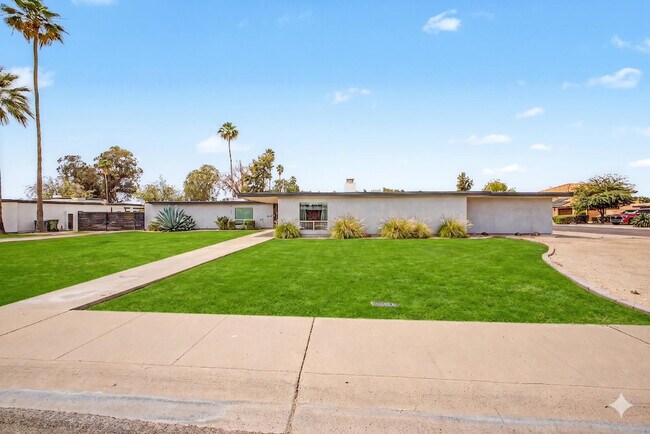 property at 2800 S Bala Dr
