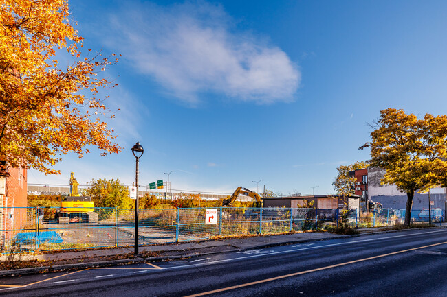 1865 De L'église Av in Montréal, QC - Building Photo - Primary Photo