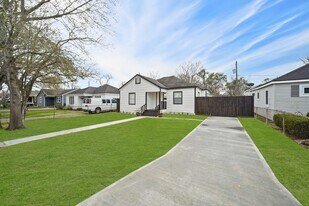 3430 Seabrook St in Houston, TX - Building Photo