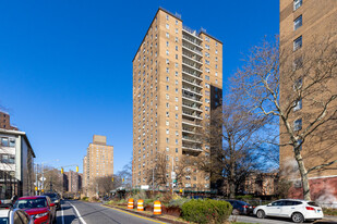 Gouverneur Gardens III Apartments