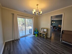 111 Pleasant Ct in Jacksonville, NC - Building Photo - Building Photo