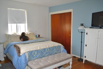 133 Heath St in Somerville, MA - Foto de edificio - Building Photo