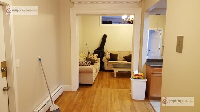 42 Fenway, Unit 2 in Boston, MA - Building Photo - Building Photo