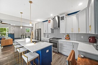 211 Bunker Dr in Schererville, IN - Building Photo - Building Photo