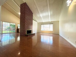 16712 Stowers Ave in Cerritos, CA - Building Photo - Building Photo
