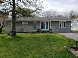 3412 Westview Cir in Greencastle, PA - Building Photo