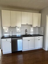 32 Corthell Ave in Whitman, MA - Building Photo - Building Photo