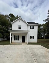8705 Moody Rd in Charlotte, NC - Building Photo