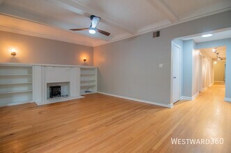 844 W Lakeside Pl in Chicago, IL - Building Photo - Building Photo